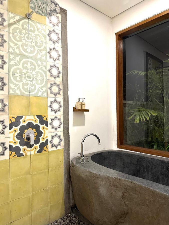Gyanesh Villa ウブド エクステリア 写真